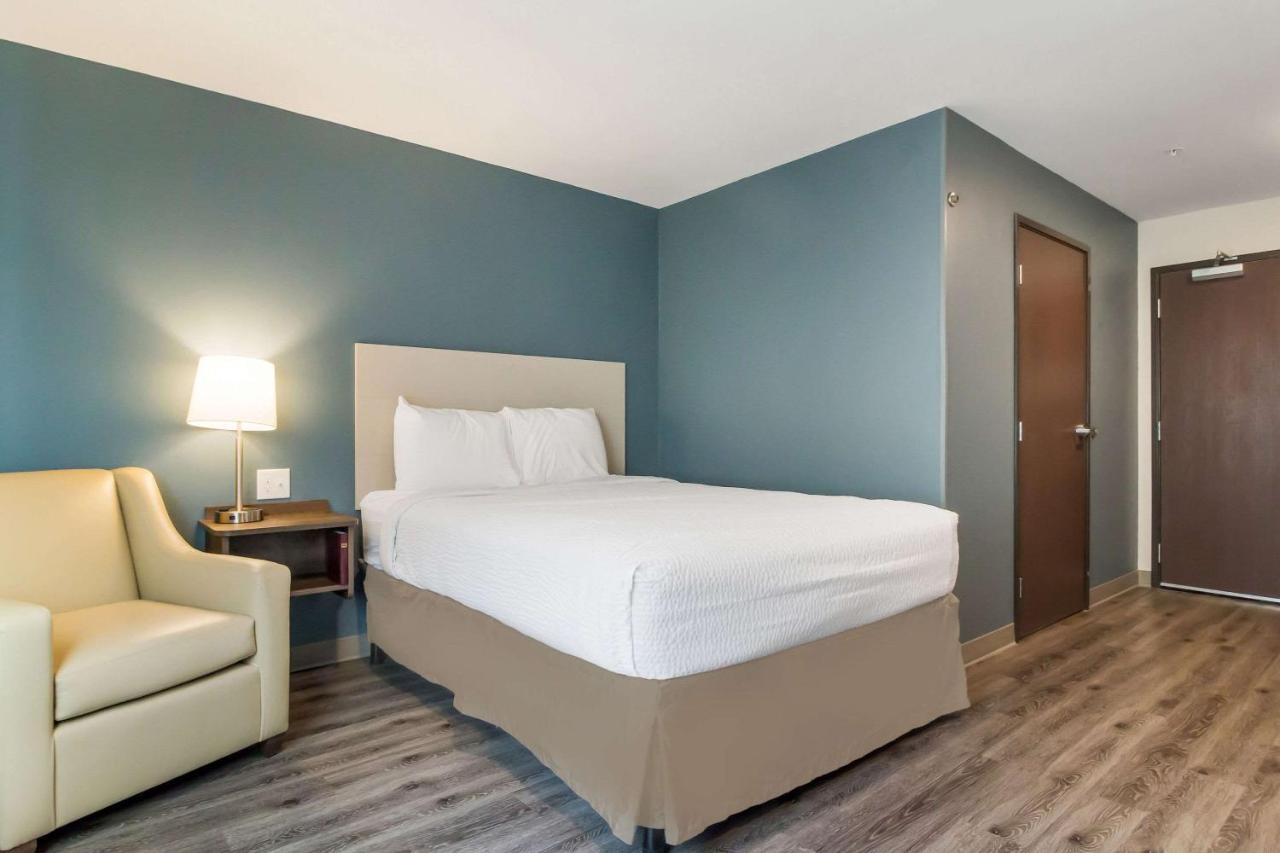 Woodspring Suites Лейк-Джексон Экстерьер фото